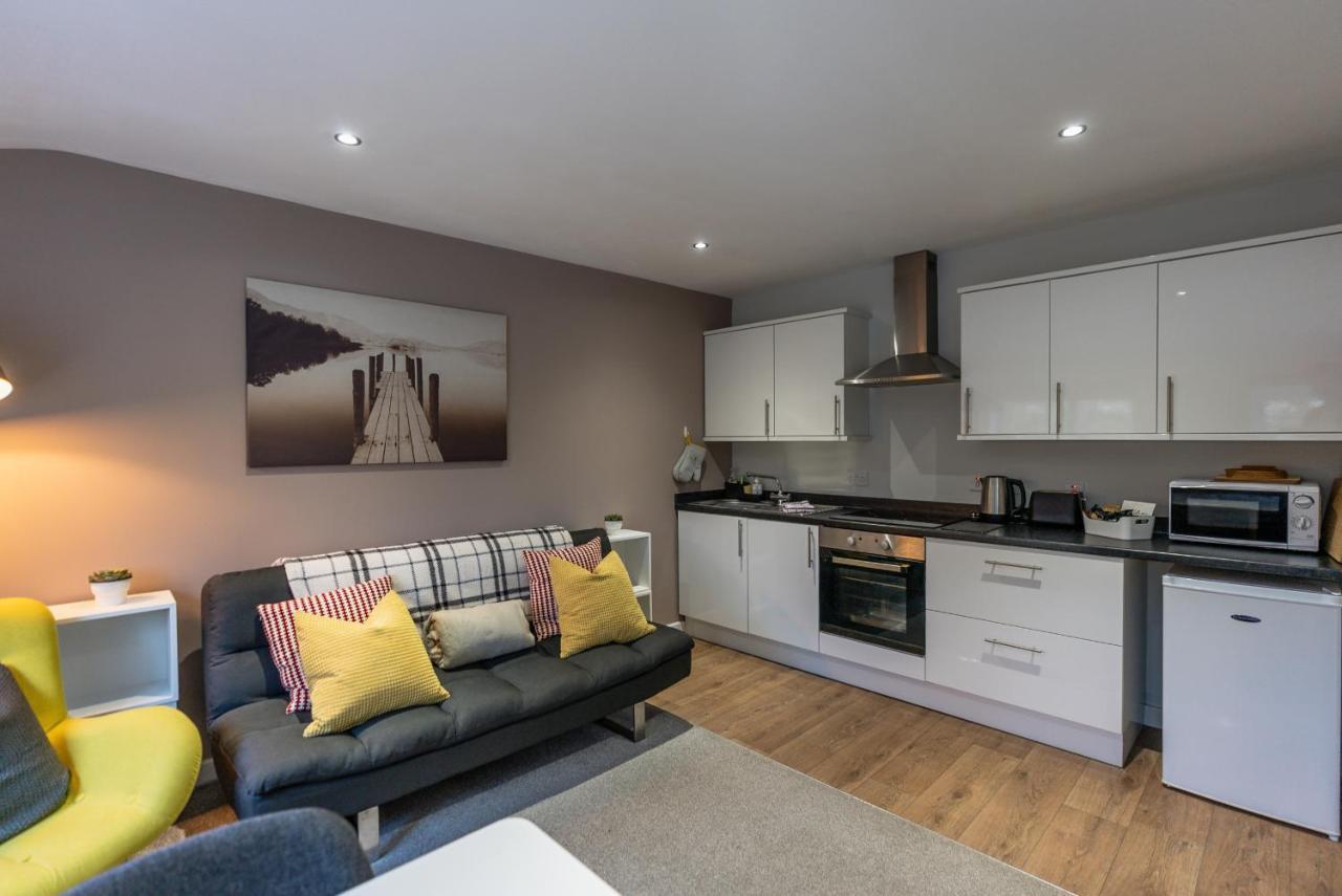 The Hive Apartment Marple Экстерьер фото